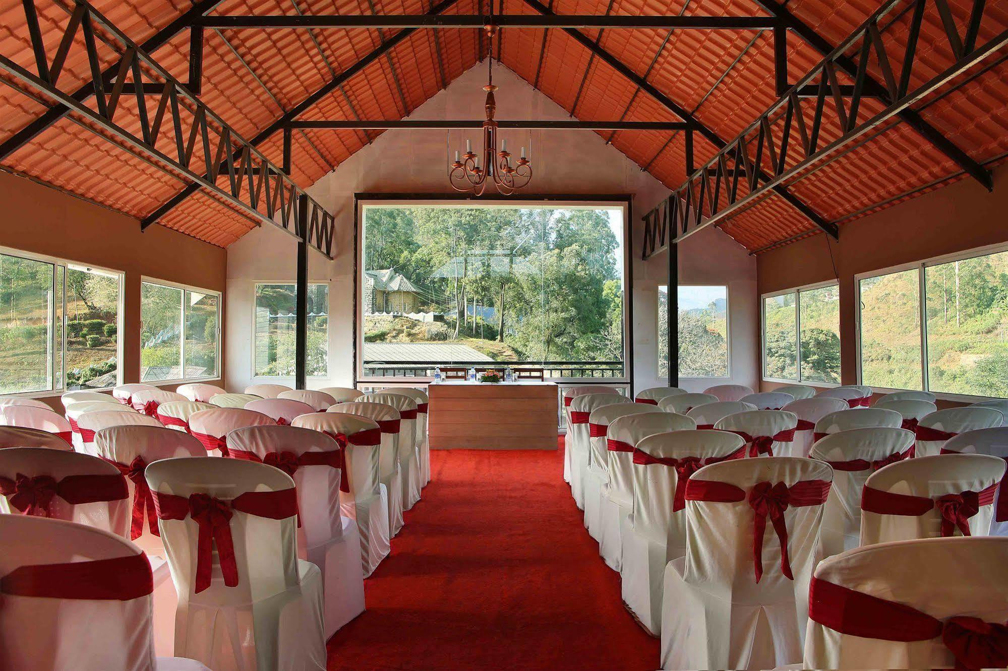 Red Sparrow Munnar Exterior photo