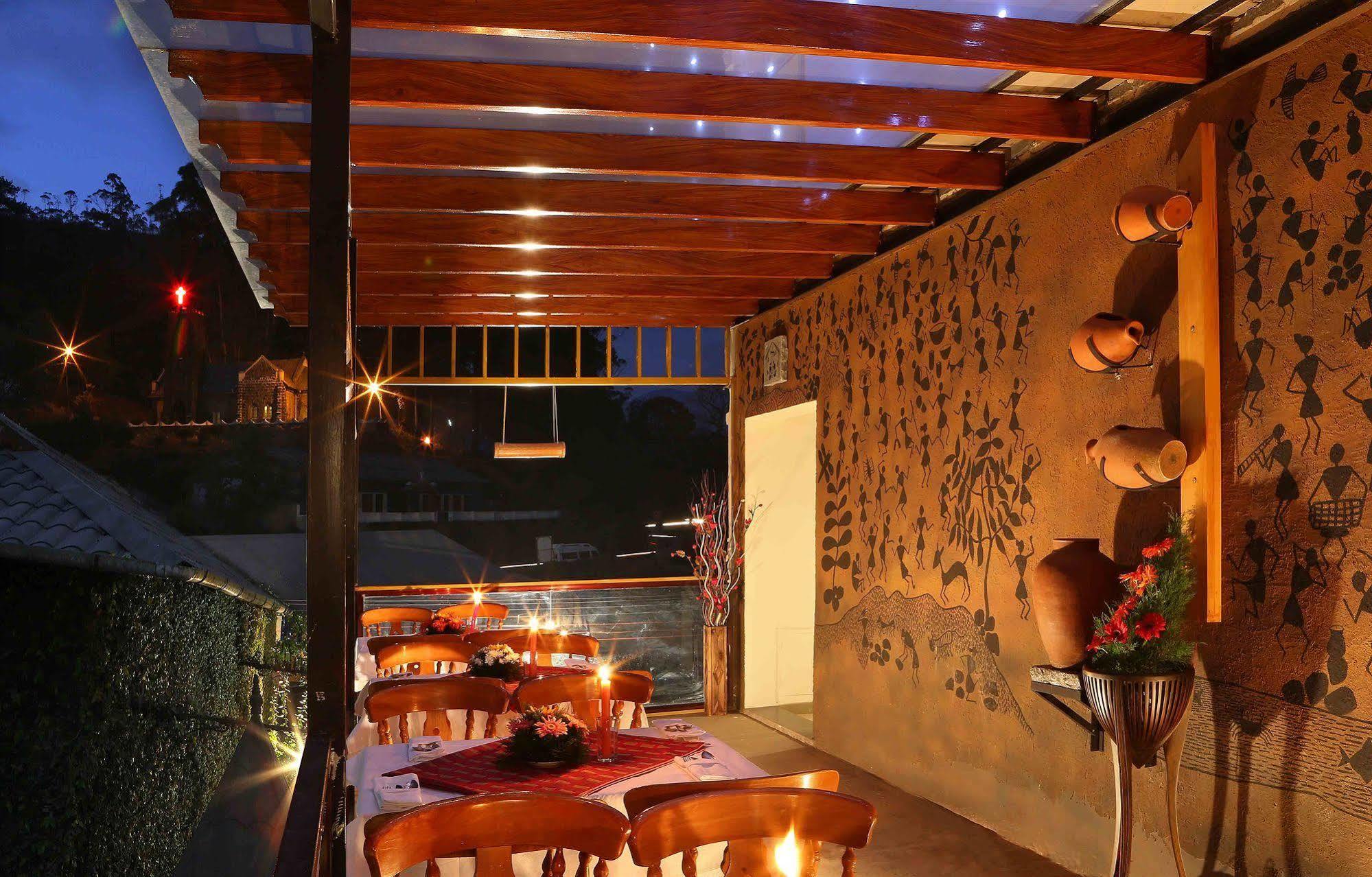 Red Sparrow Munnar Exterior photo